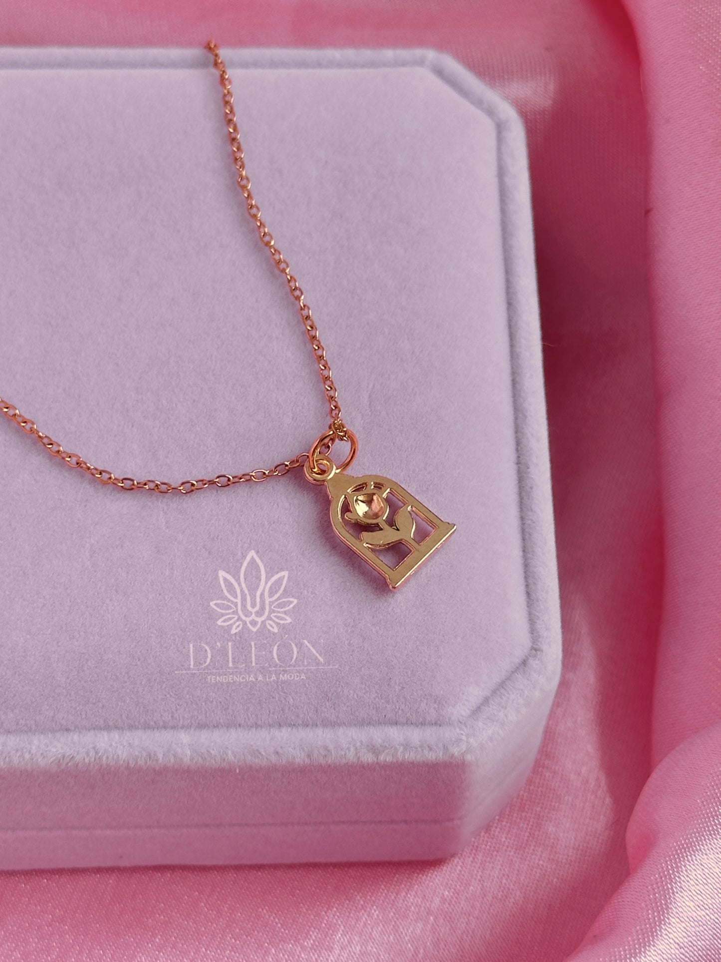 Collar Bella (Rosa🥀)