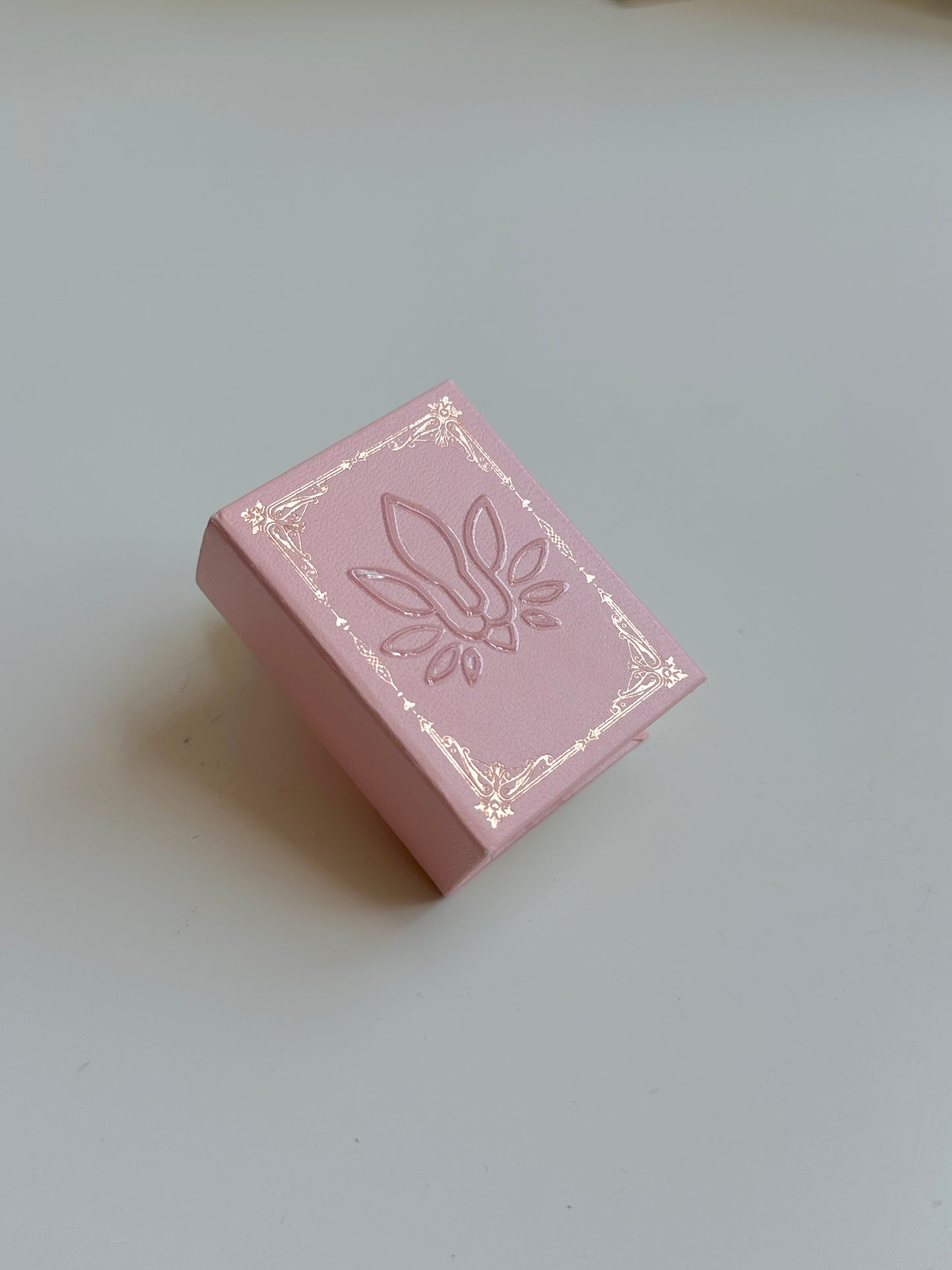 Cajas para anillo/collar “Libro de cuentos”