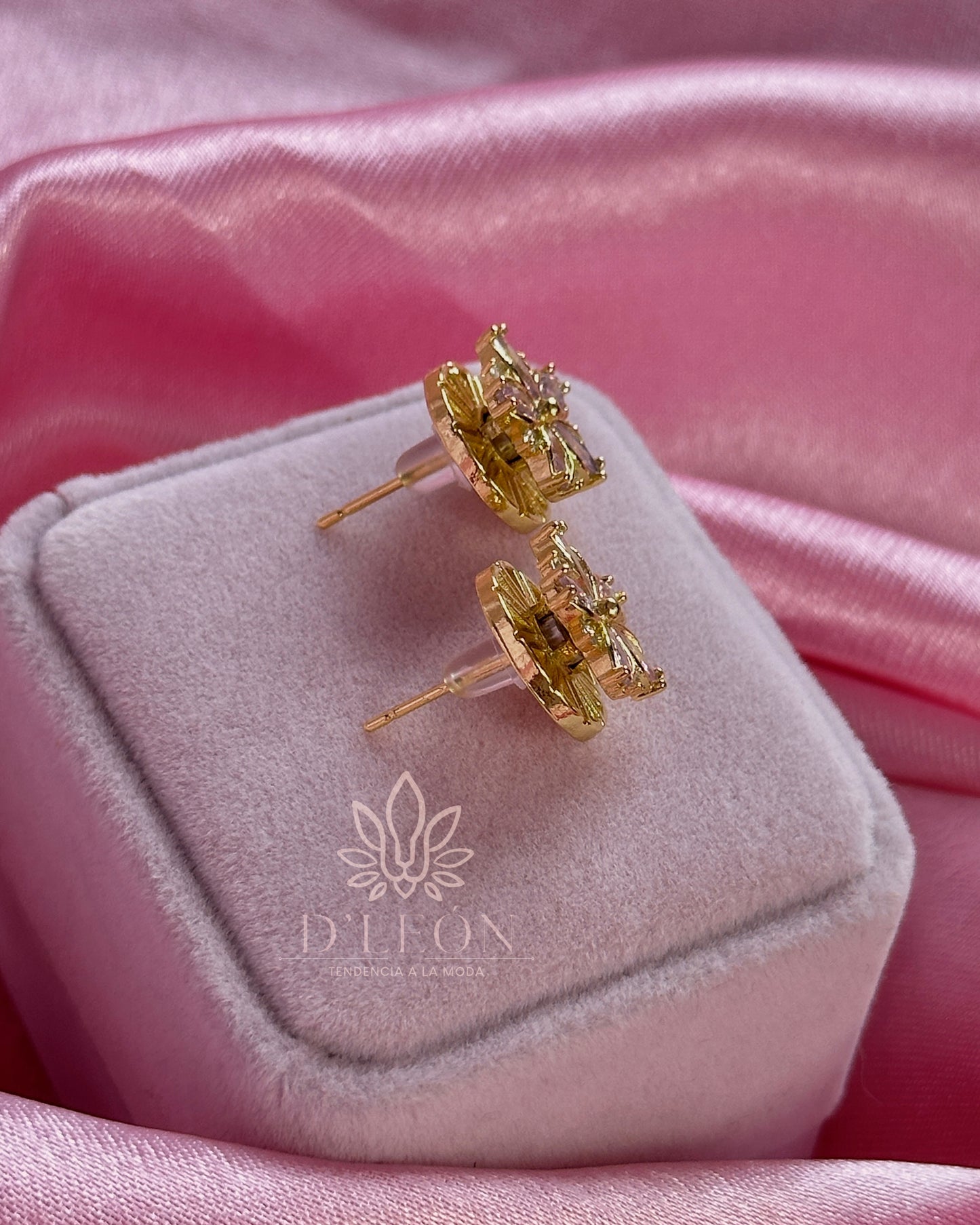 Par de Aretes giratorios Mulán