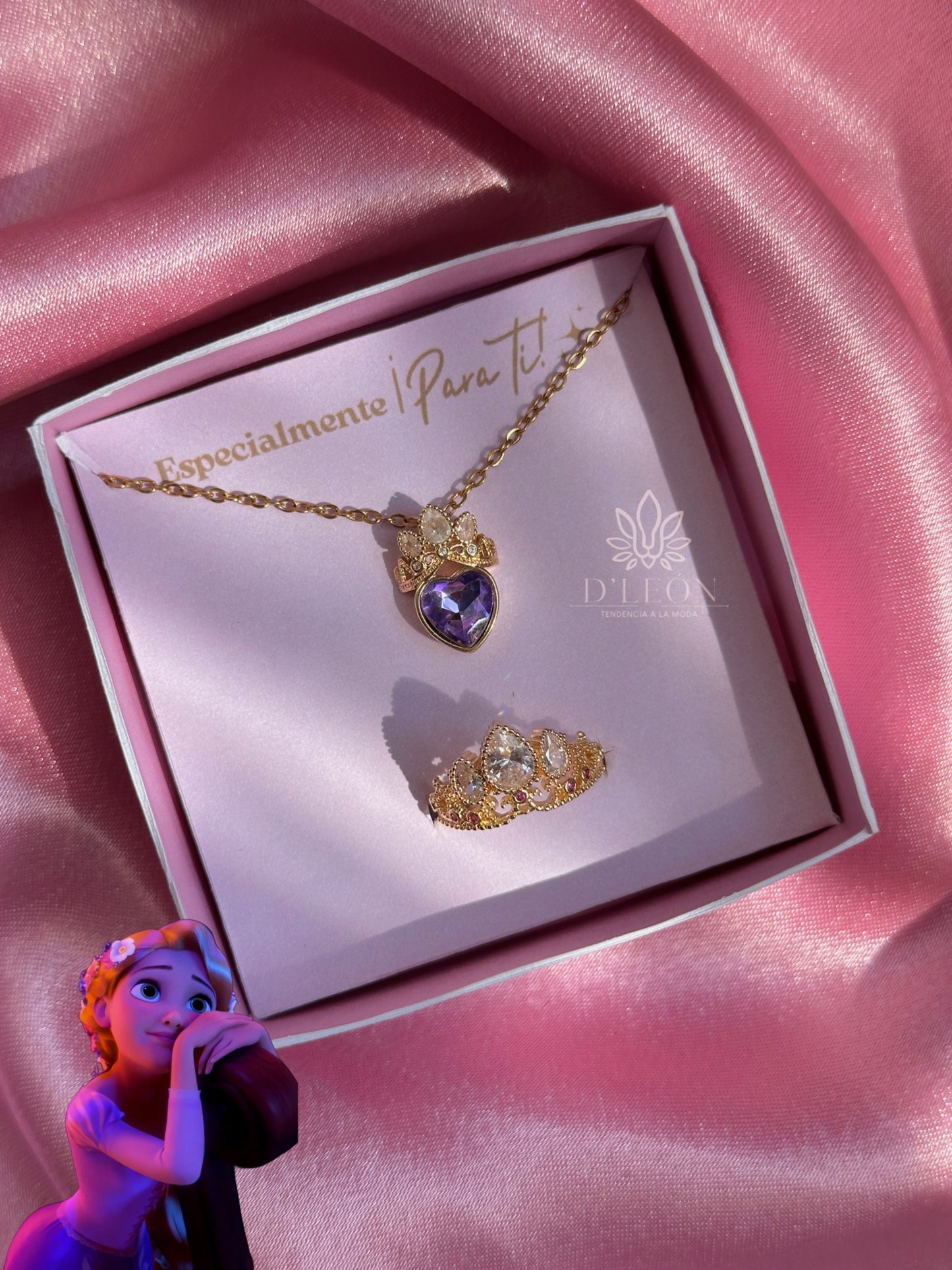 Set collar y anillo Corona Rapunzel
