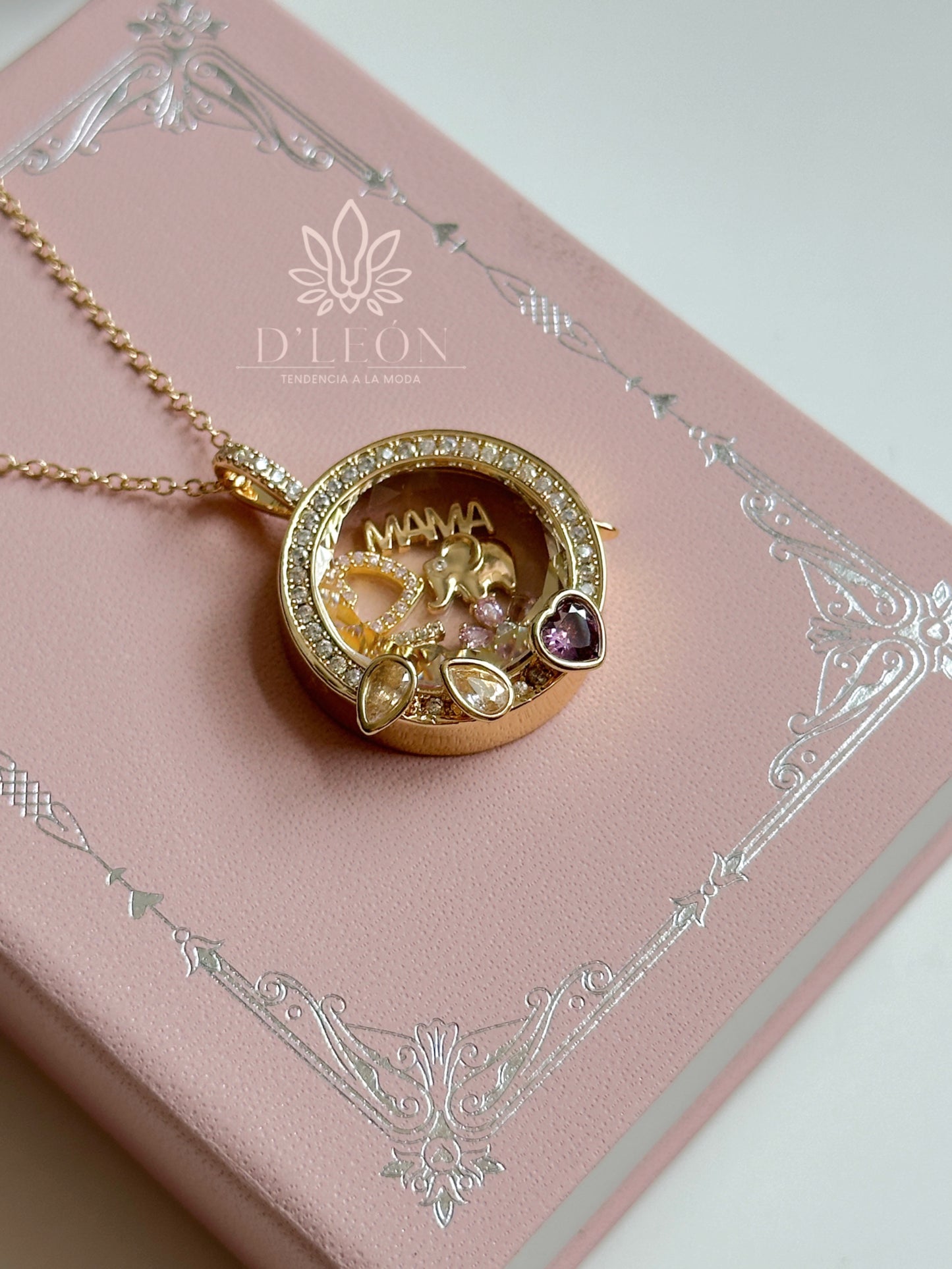 Collar caja de cristal + 4 charms