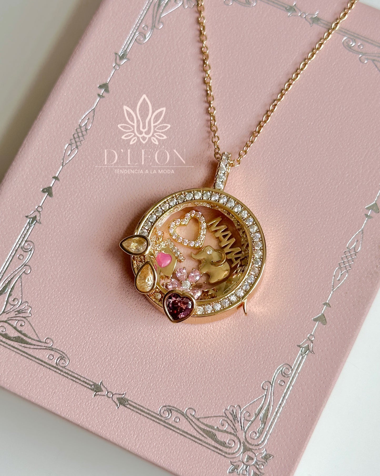 Collar caja de cristal + 4 charms