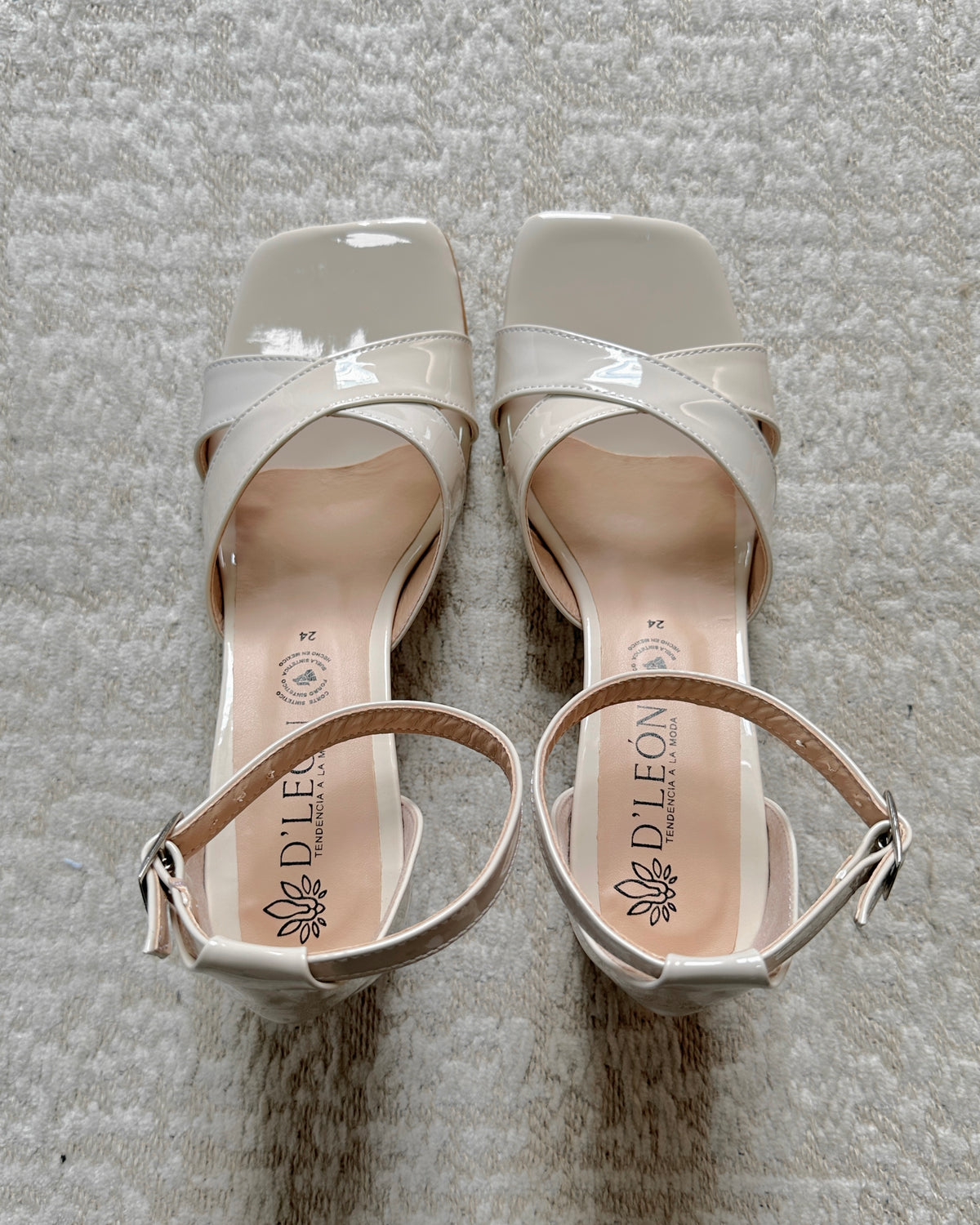 Tacones cruzados modelo 0428