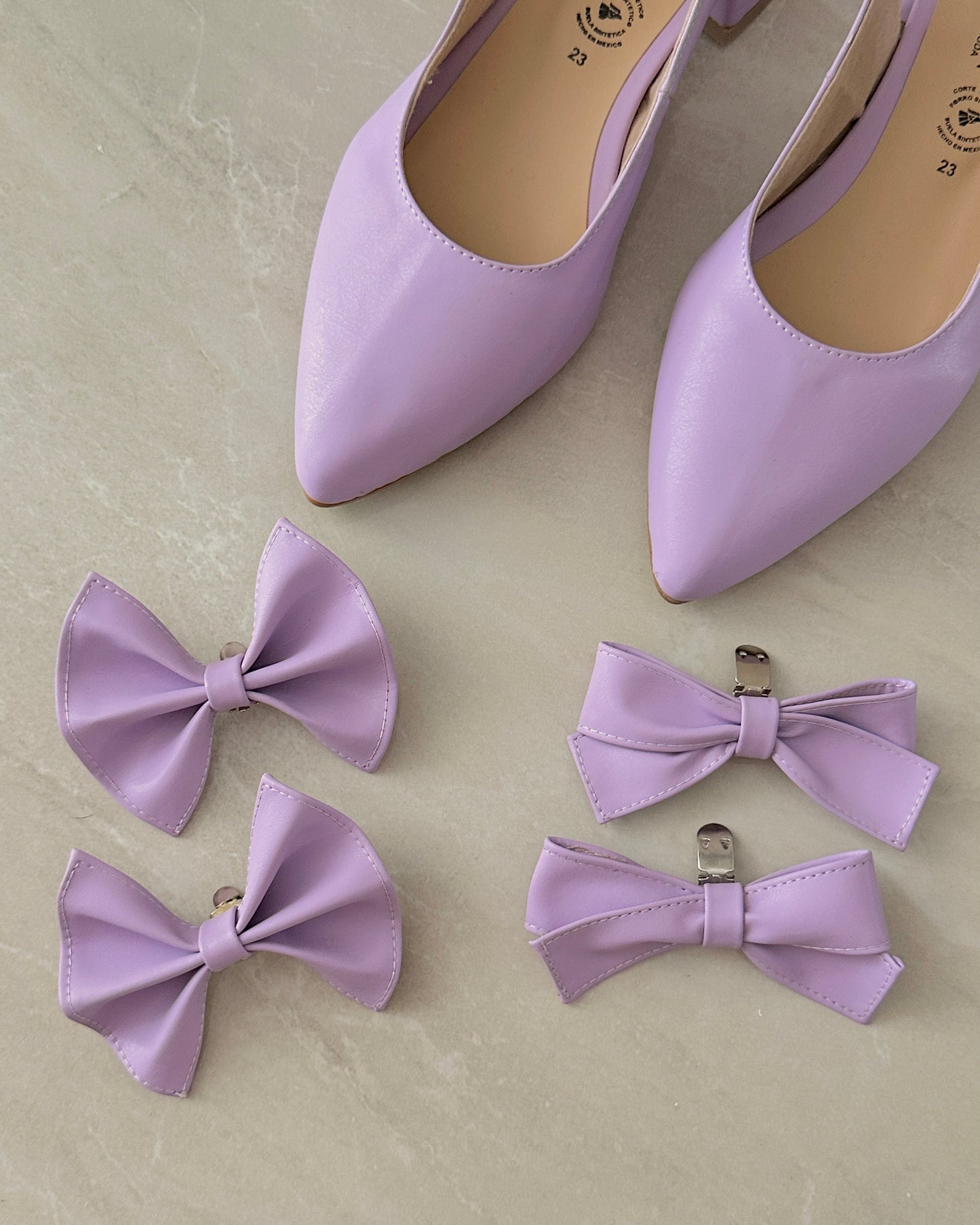 Tacones 2 en 1, (alto 5cm) + par de broches de moño gratis